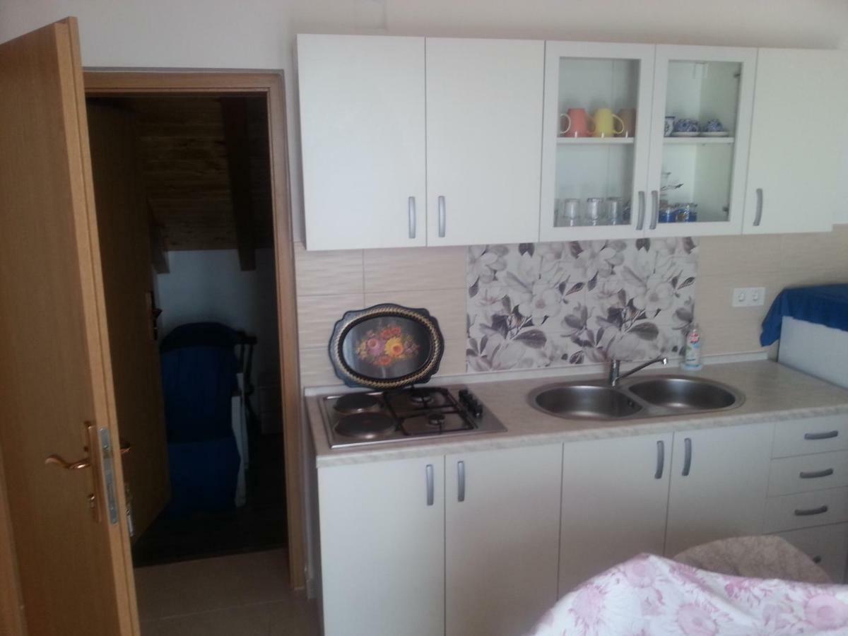 Apartmani Milisa L Primošten Exterior foto