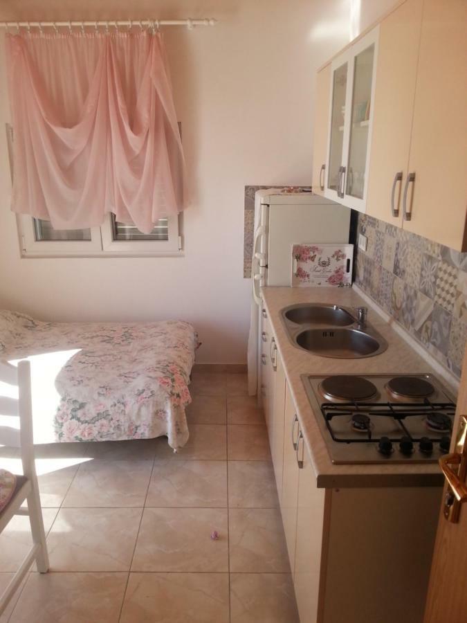 Apartmani Milisa L Primošten Exterior foto