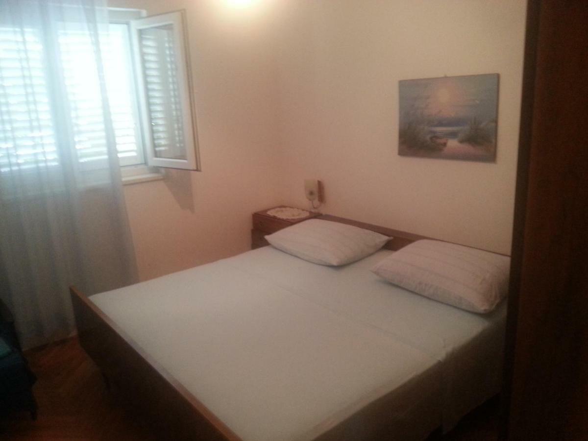 Apartmani Milisa L Primošten Exterior foto