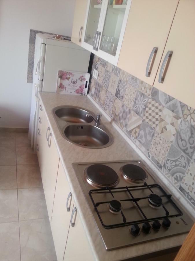 Apartmani Milisa L Primošten Exterior foto